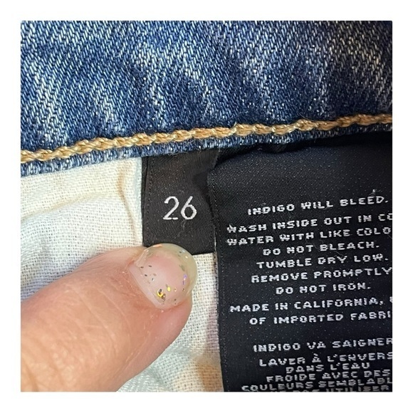 J Brand Cropped Ellis Love Cat Light Blue Wash Ankle Jeans Women Size 26‎ - Picture 9 of 12